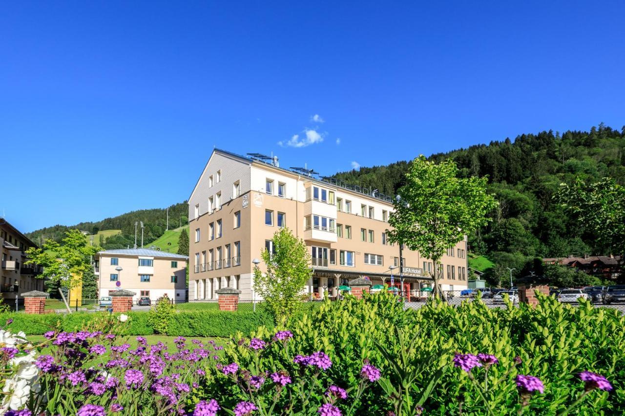 Jufa Hotel Шладмінг Екстер'єр фото
